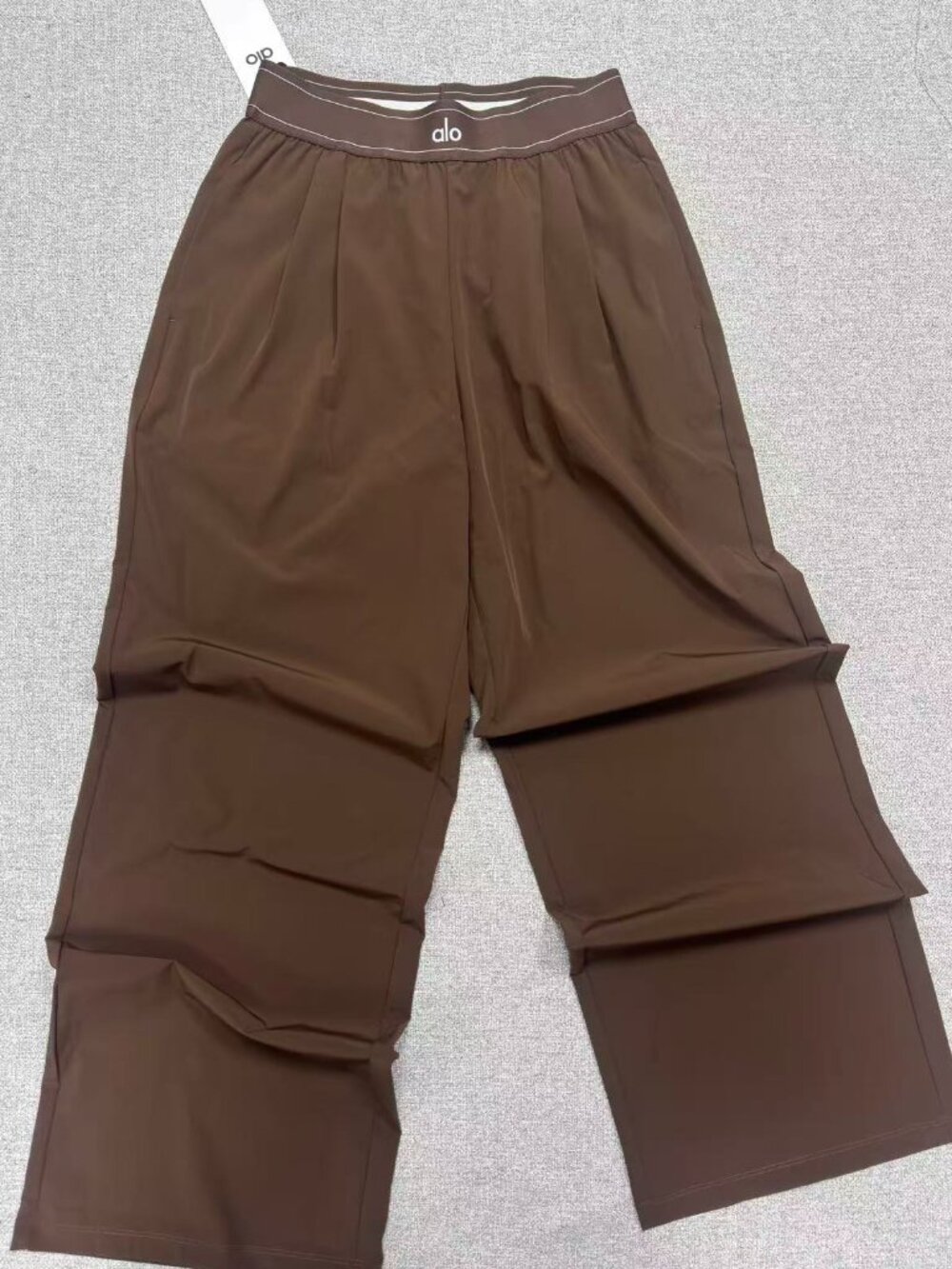 NWT ALO Yoga Suit Up Trouser (Regular) Espresso |Size XS
